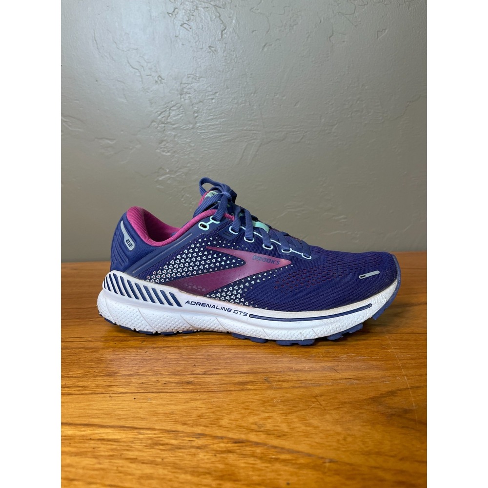 Brooks Adrenaline GTS 22 Running Shoes Womens 8 Purple Cushioned Road Sneakers